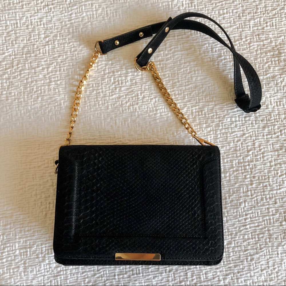 New Look Faux Suede Textured Sling Handbag - Picture 3 of 14